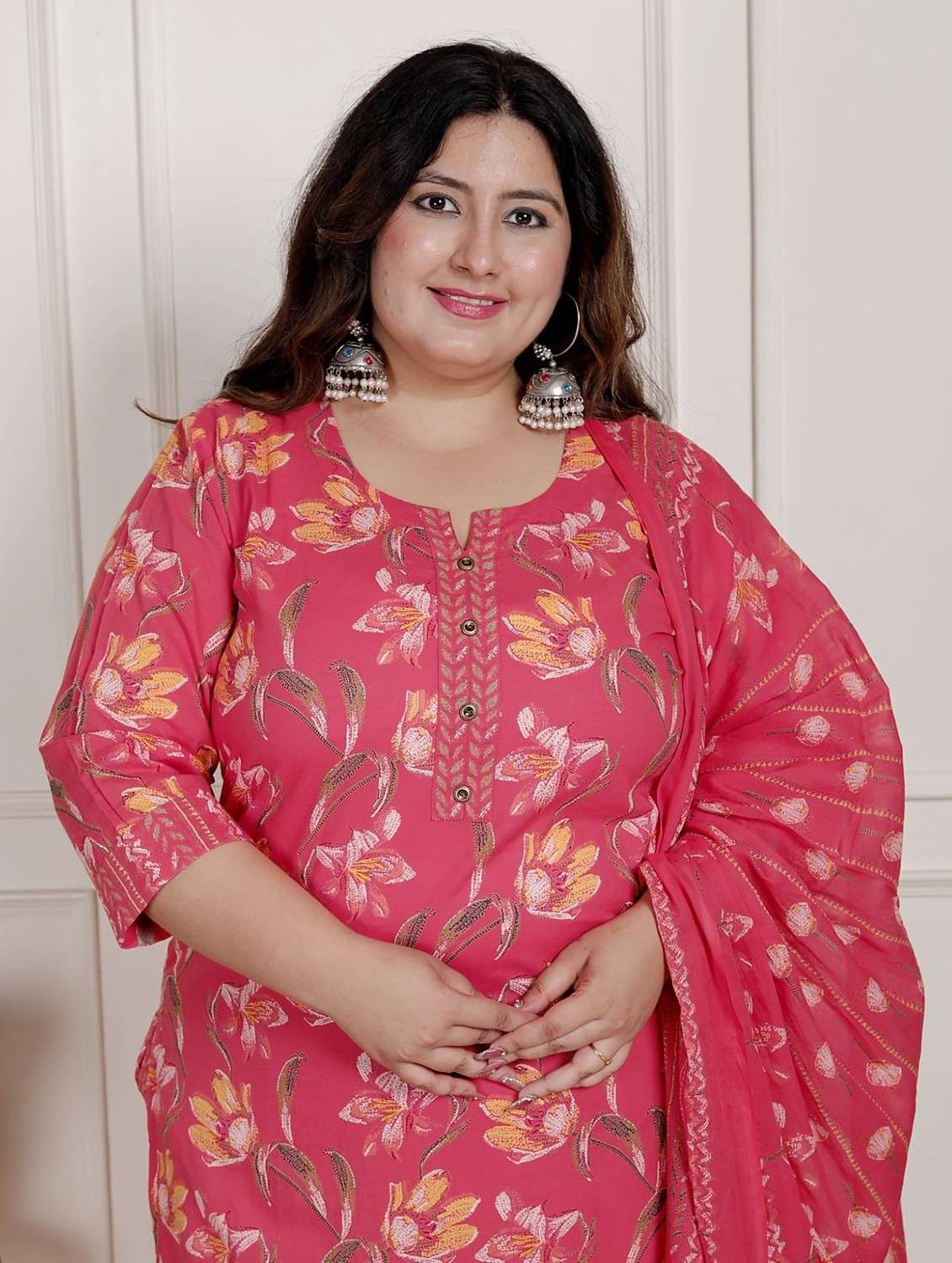 women floral printed three quarter sleeve kurta pant with dupatta set - 22076547 -  Standard Image - 3