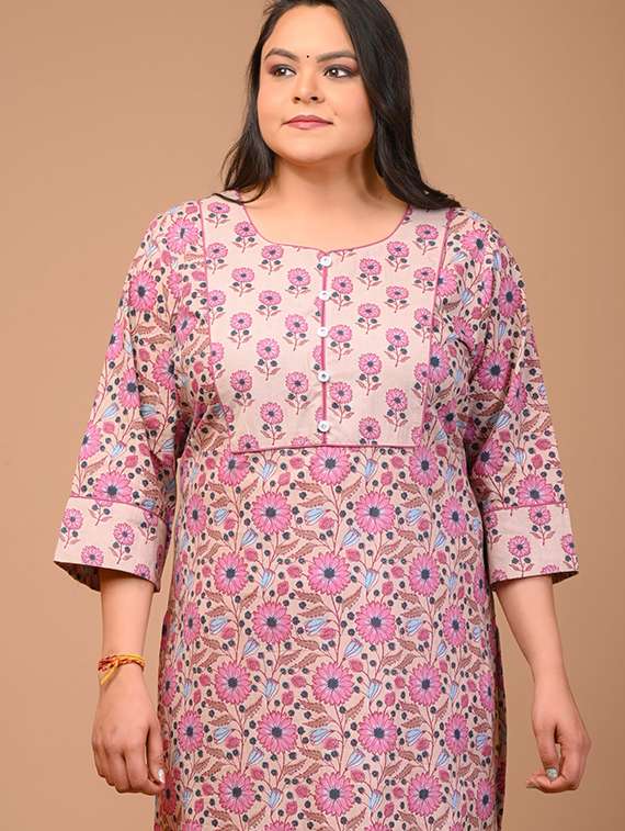 women plus size three quarter sleeve straight kurta - 22076572 - Standard Image - 3