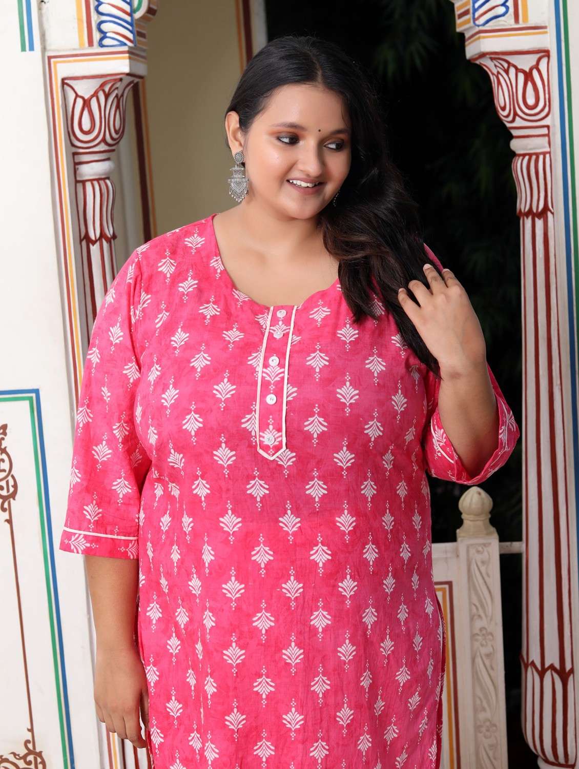 women plus size three quarter sleeve straight kurta - 22076575 - Standard Image - 3