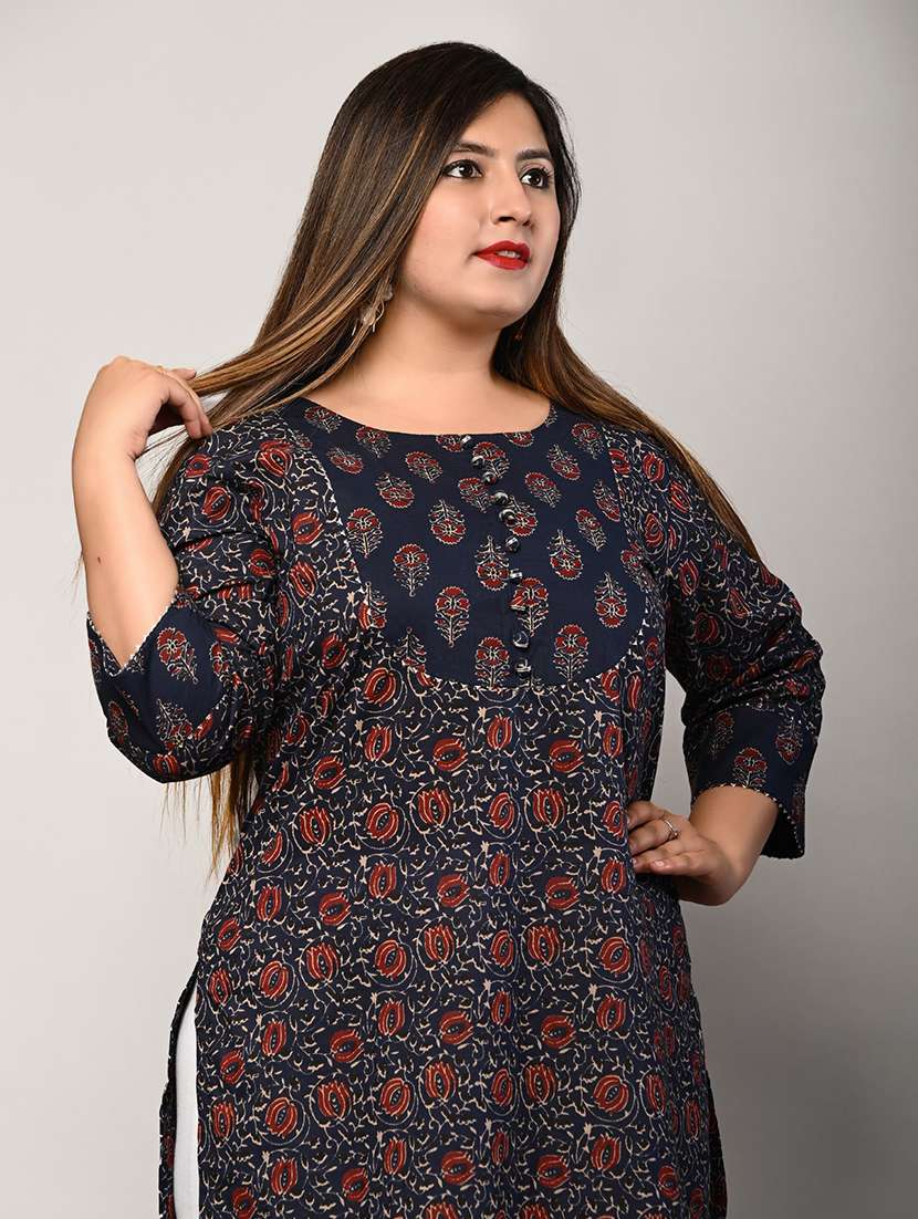 women plus size three quarter sleeve straight kurta - 22076616 - Standard Image - 3