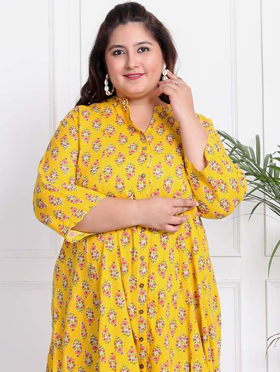 women printed three quarter sleeve flared kurta - 22076739 -  Standard Image - 3