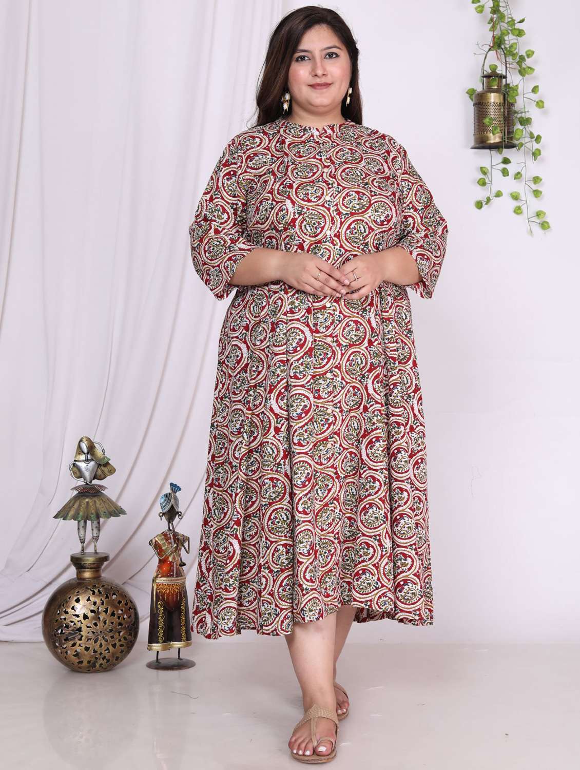 women printed three quarter sleeve flared dress