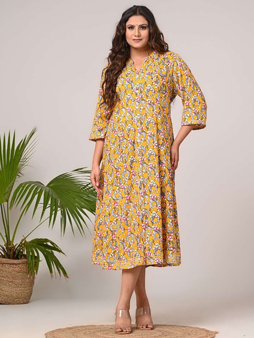 women printed three quarter sleeve a-line dress