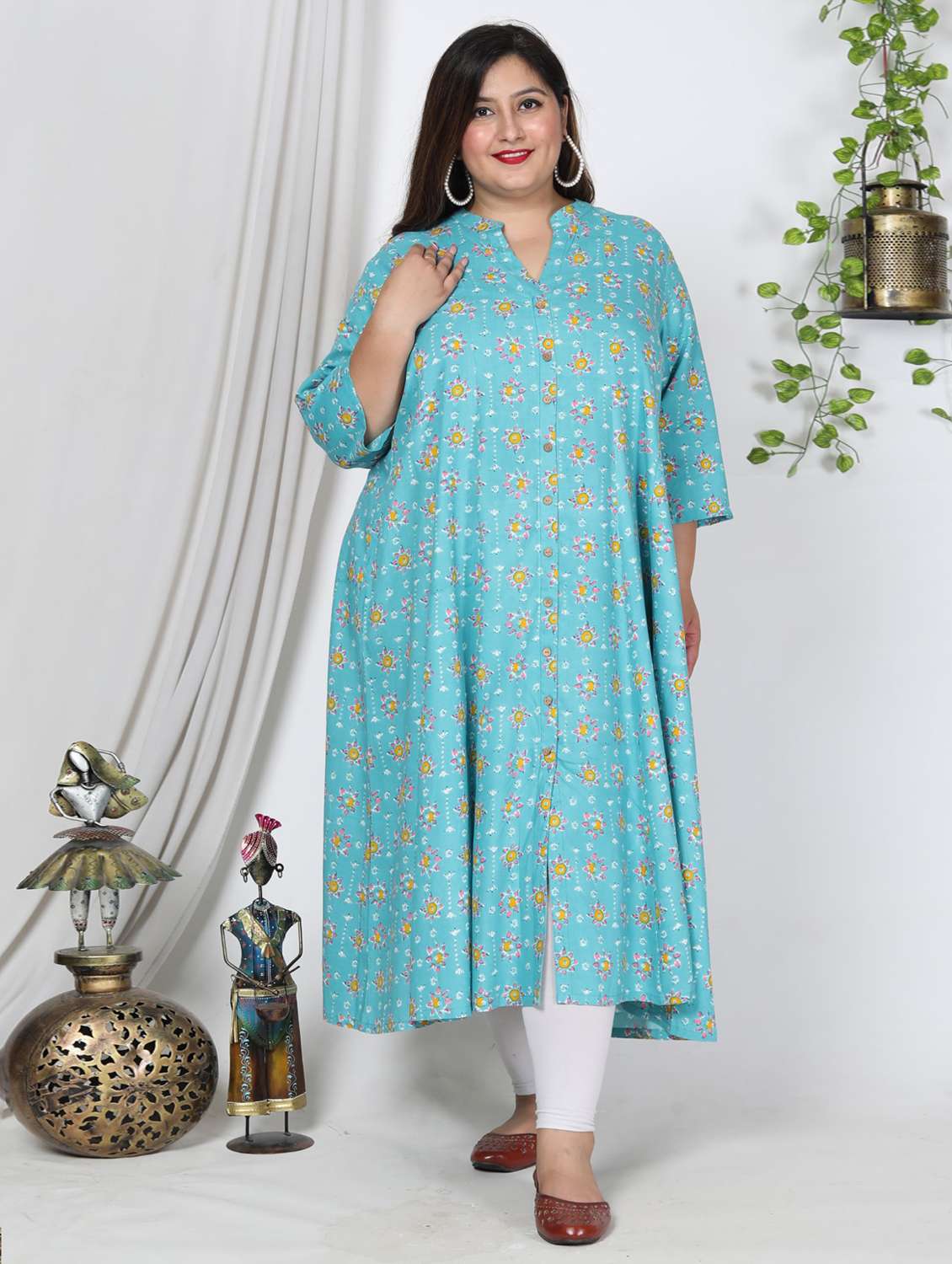 women printed three quarter sleeve flared kurta