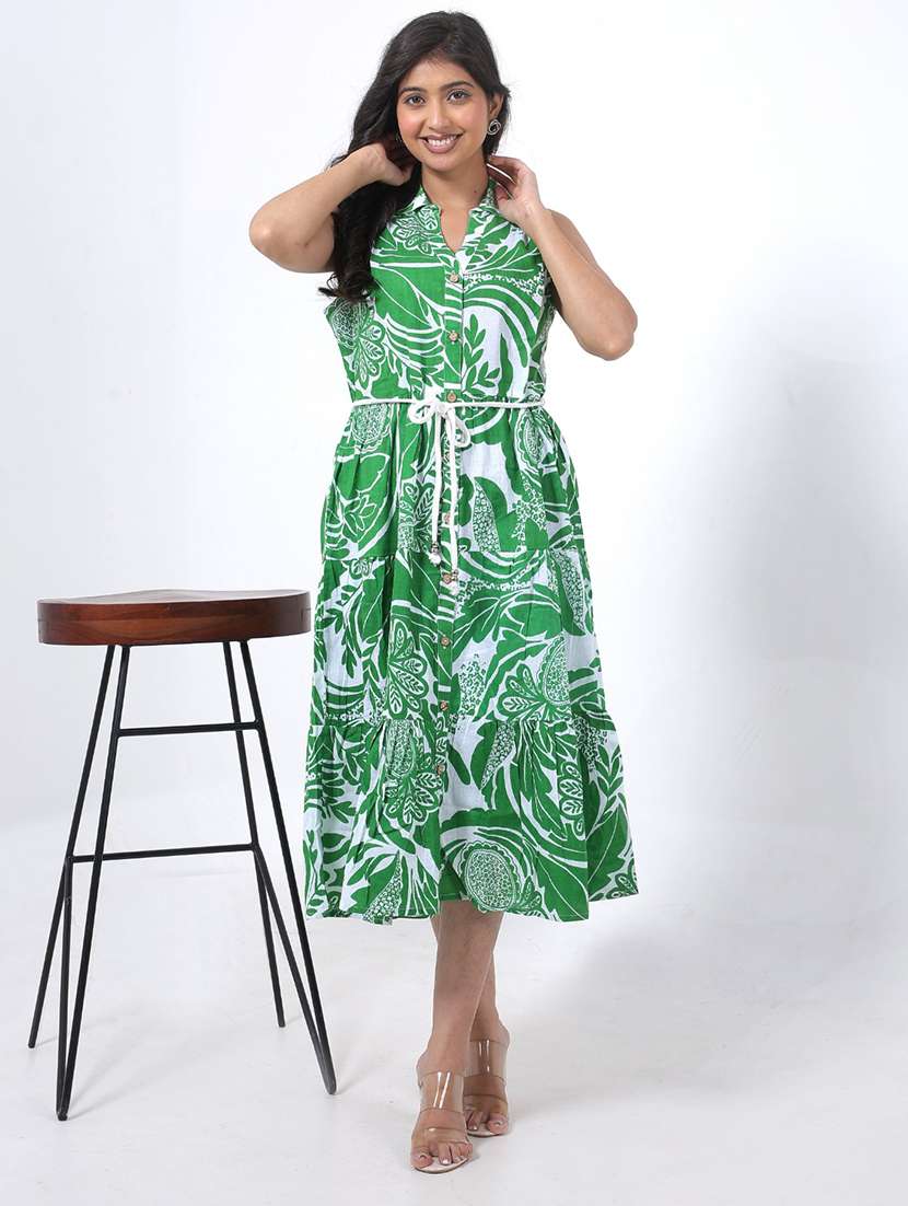 women printed collared sleeveless tiered dress