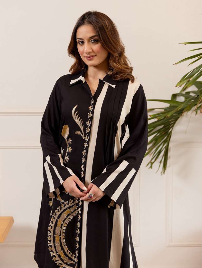 women printed long sleeve kurta salwar set - 22076943 - Standard Image - 3