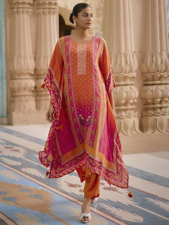 women printed kimono sleeve kaftan kurta with pant set