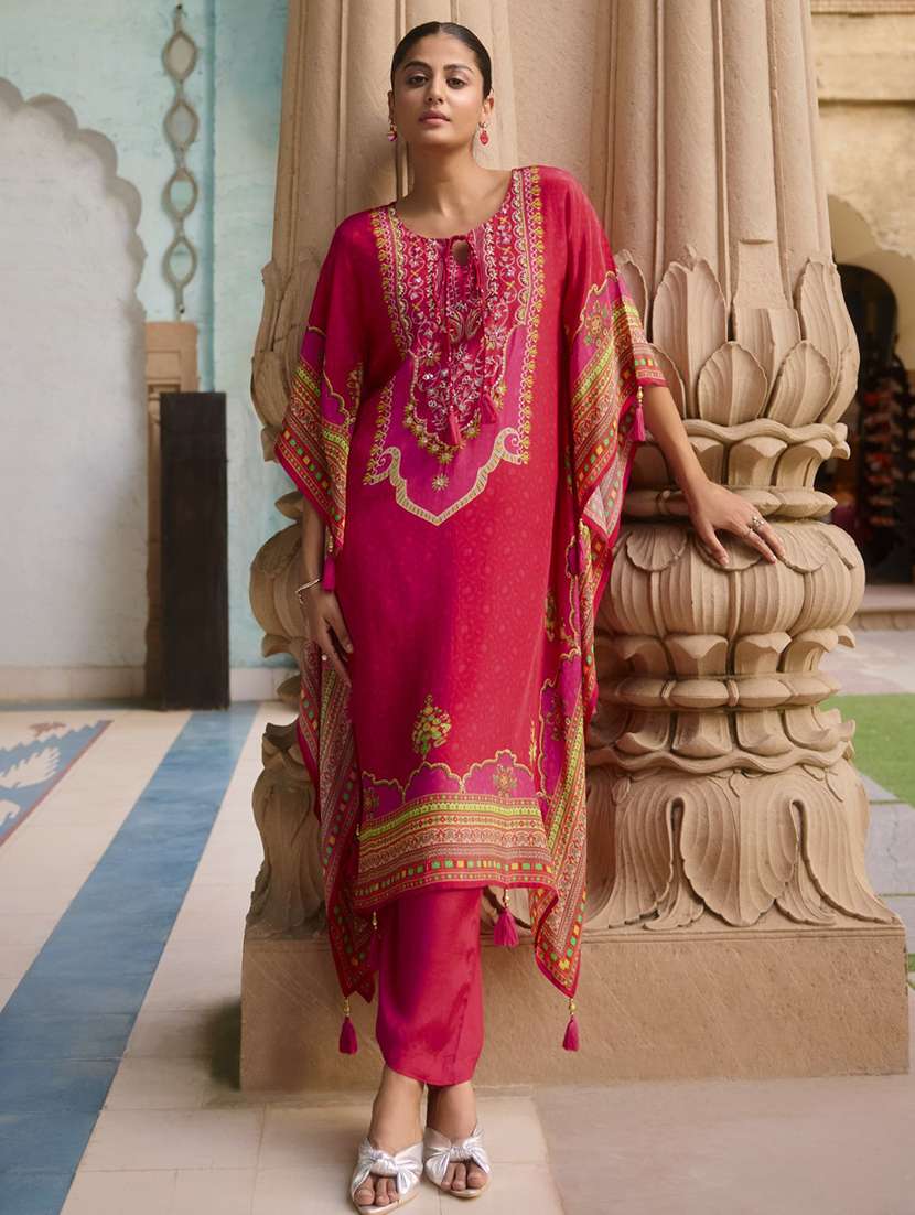 women printed kimono sleeve kaftan kurta with pant set - 22076963 - Zoom Image - 0