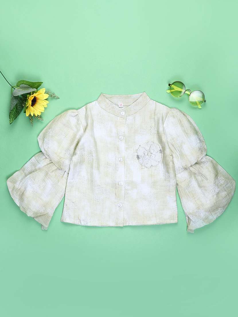 girls self desigend puff sleeve top