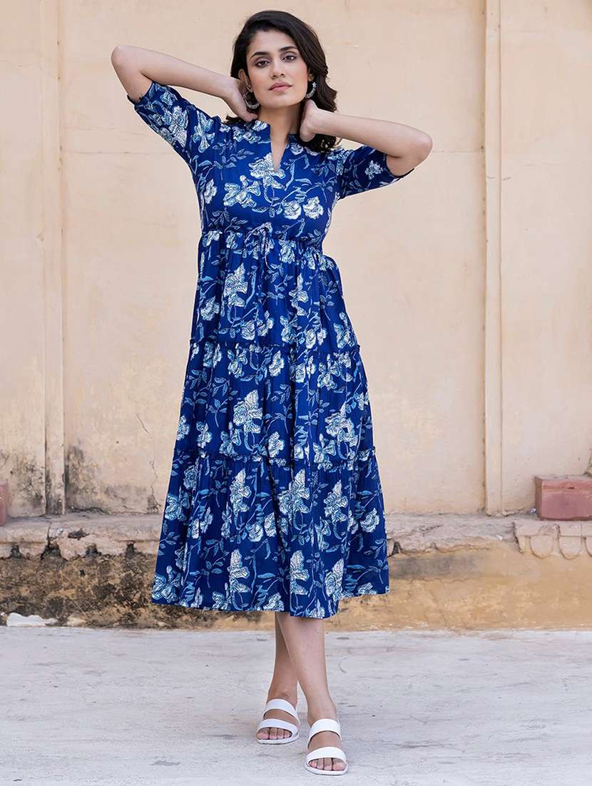 women printed puff sleeve tiered dress - 22077647 - Zoom Image - 0