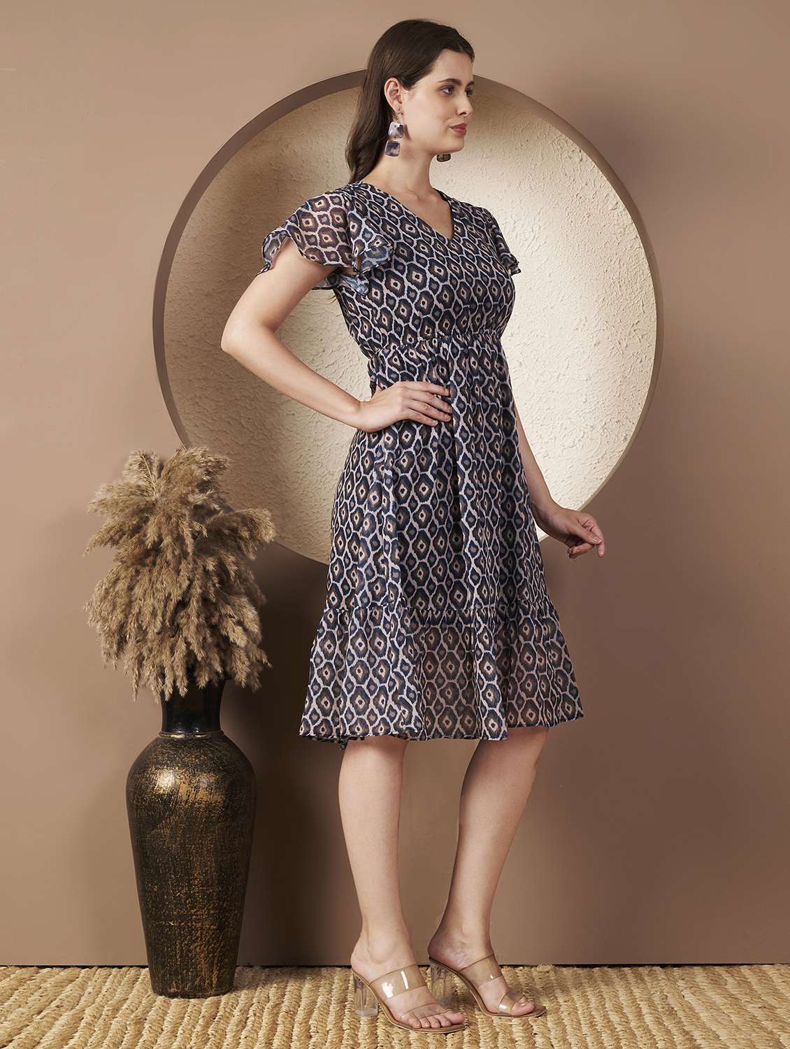 black georgette fit & flare dress - 22077816 - Standard Image - 3
