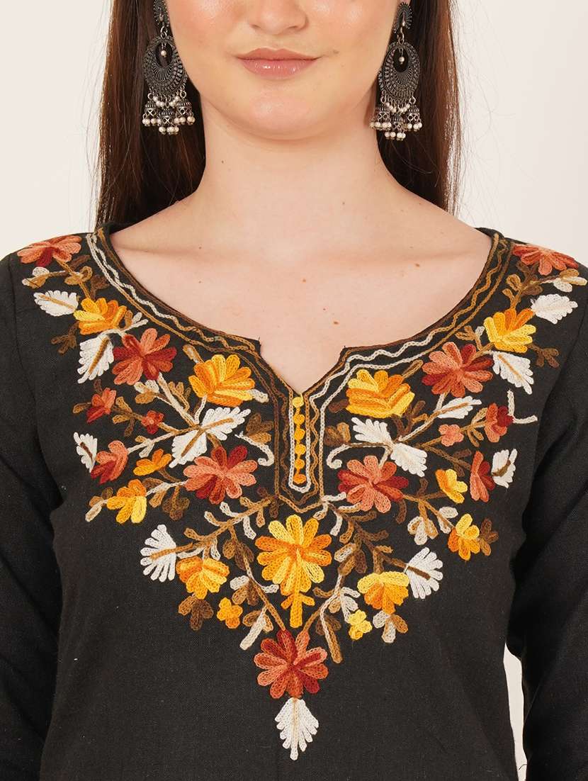 women embroidered three quarter sleeve kurti - 22077955 - Standard Image - 3