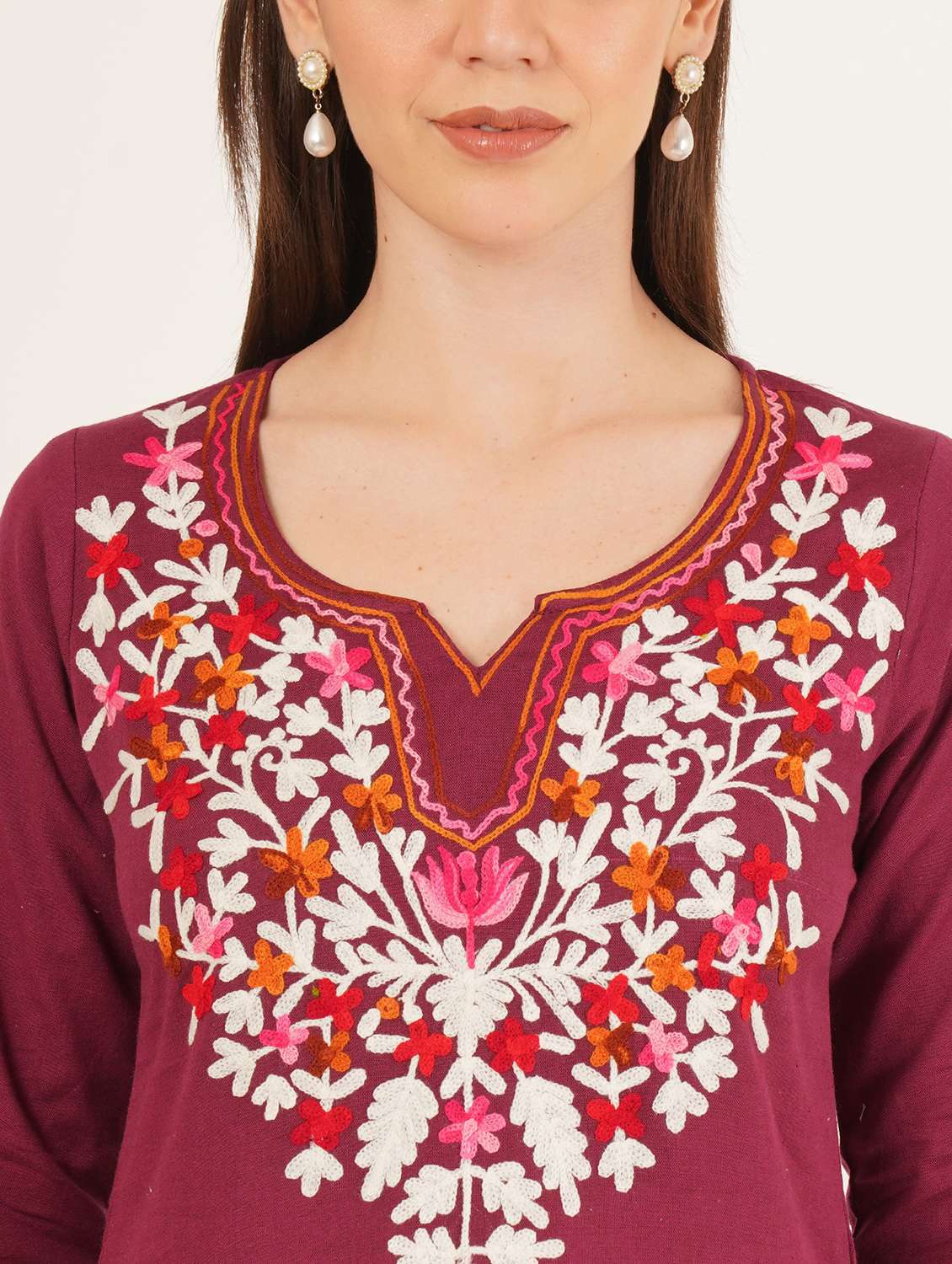 women embroidered three quarter sleeve kurti - 22077962 - Standard Image - 3
