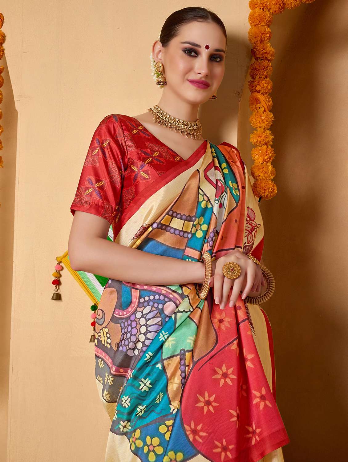 women printed casual wear saree with blouse - 22078191 - Standard Image - 5