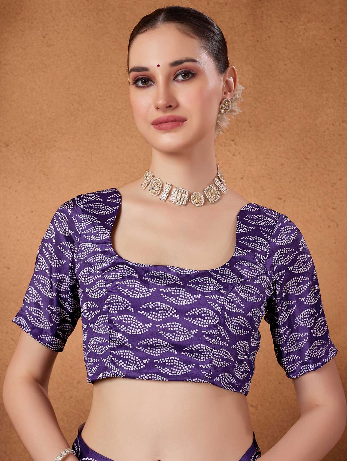 women bandhani ready to wear saree with blouse - 22078197 - Standard Image - 3
