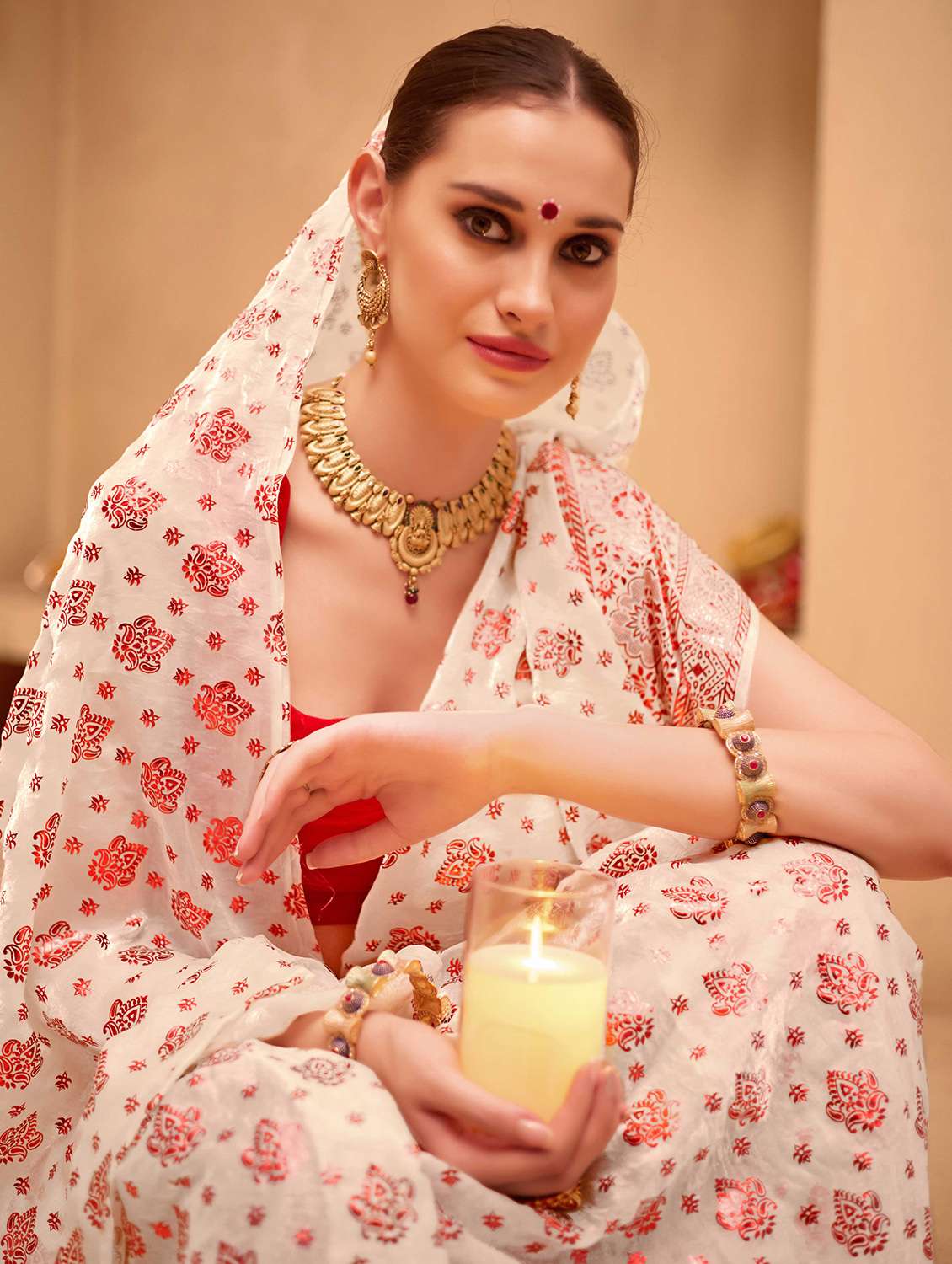 women printed casual wear saree with blouse - 22078204 -  Standard Image - 5