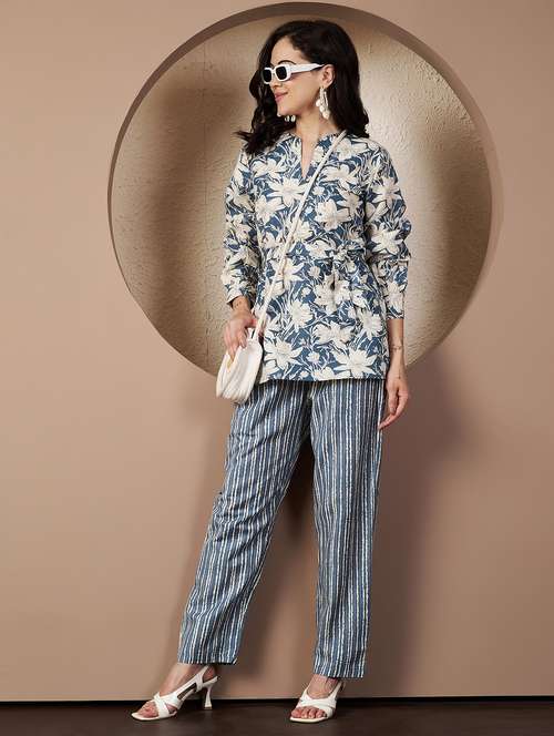 women printed three quarter sleeve co-ord set - 22078245 - Standard Image - 0