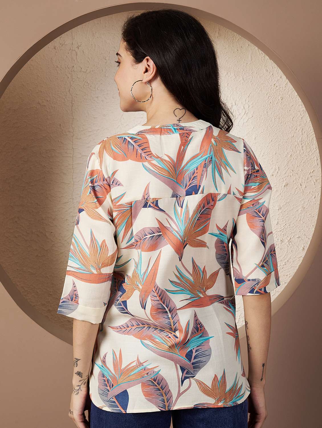 women printed three quarter sleeve regular top - 22078253 - Standard Image - 3