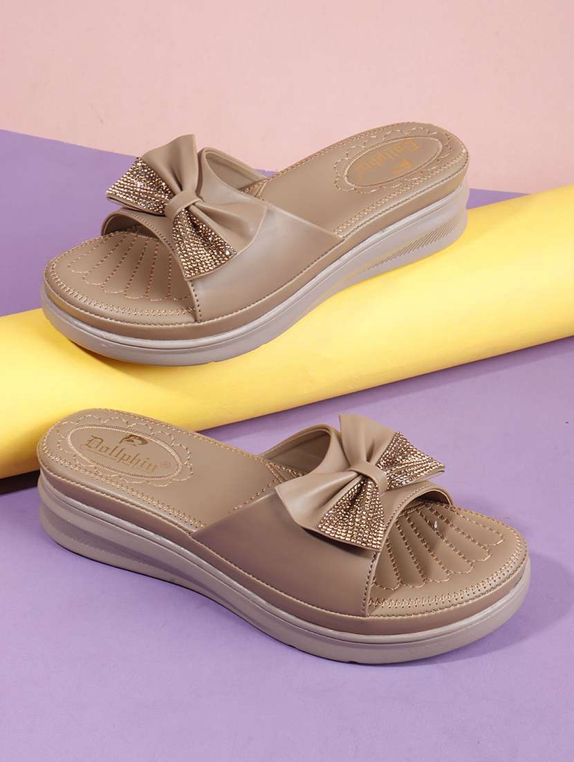 women beige slip on wedge - 22078301 - Zoom Image - 0