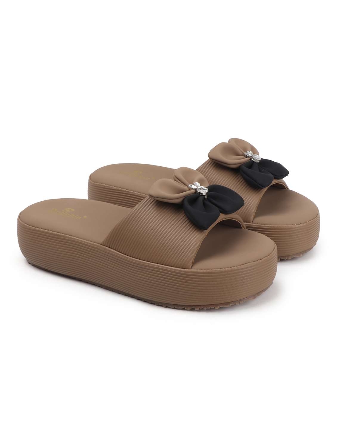 women solid slip on wedges - 22078318 - Standard Image - 3
