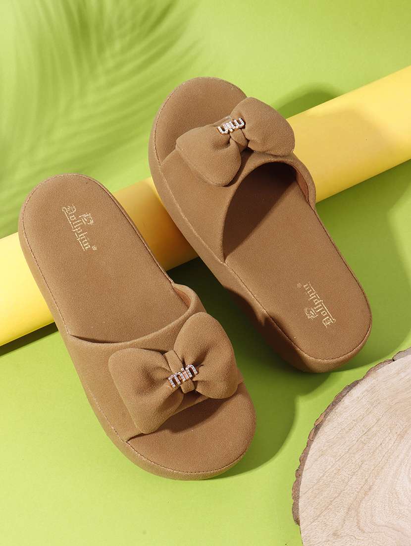 women solid slip on wedges