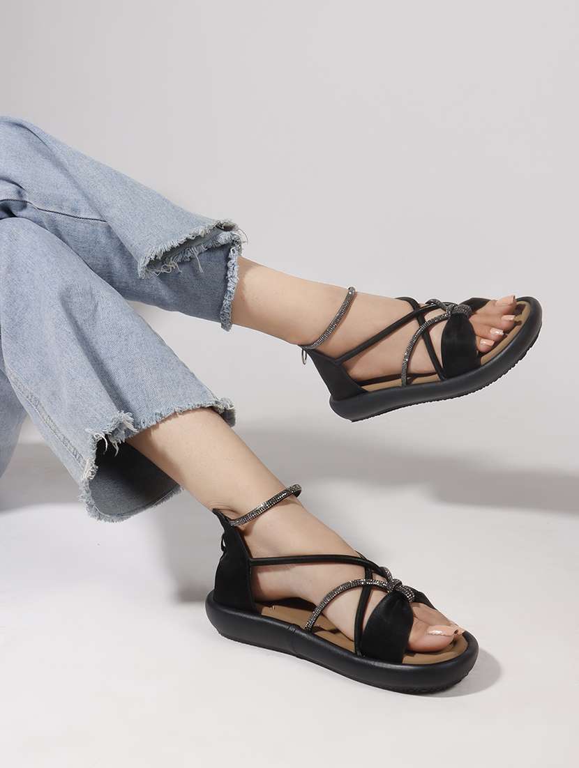 women black solid strappy gladiators flats - 22078335 - Standard Image - 5