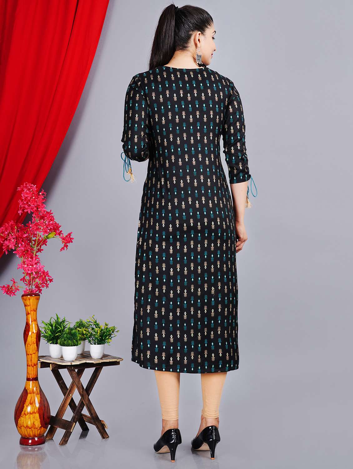 women printed three quarter sleeve straight kurta - 22078422 - Standard Image - 3