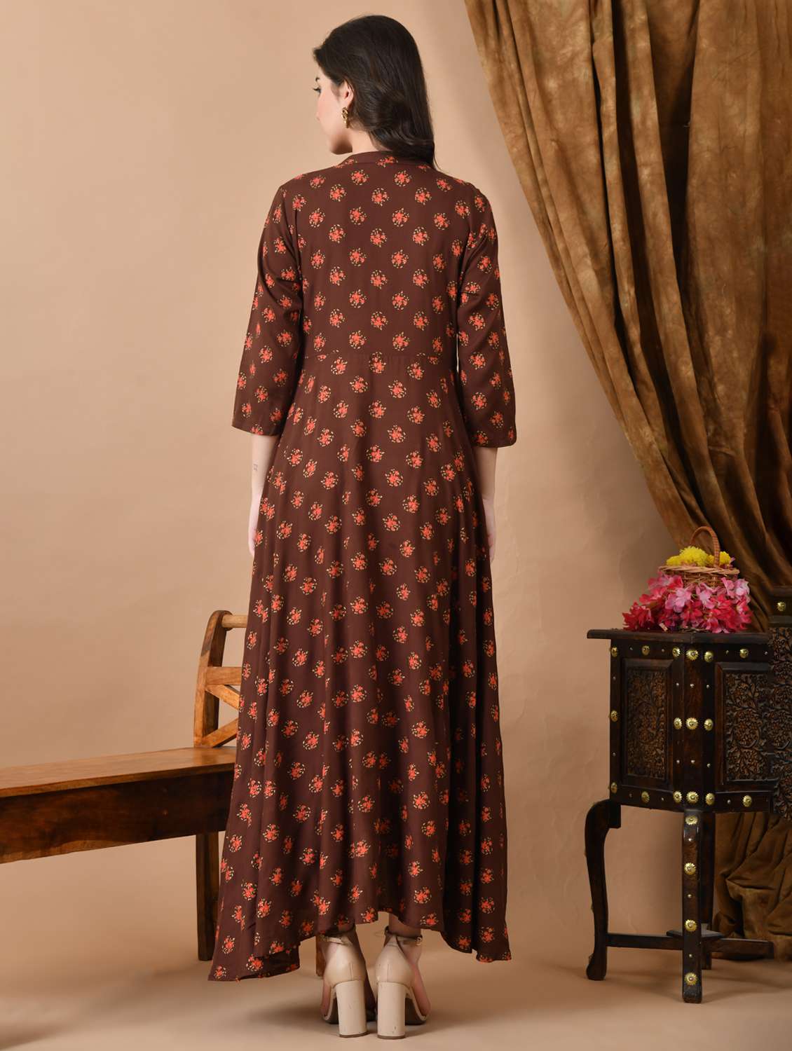 women floral printed three quarter sleeve flared ethnic dress - 22078438 - Standard Image - 3