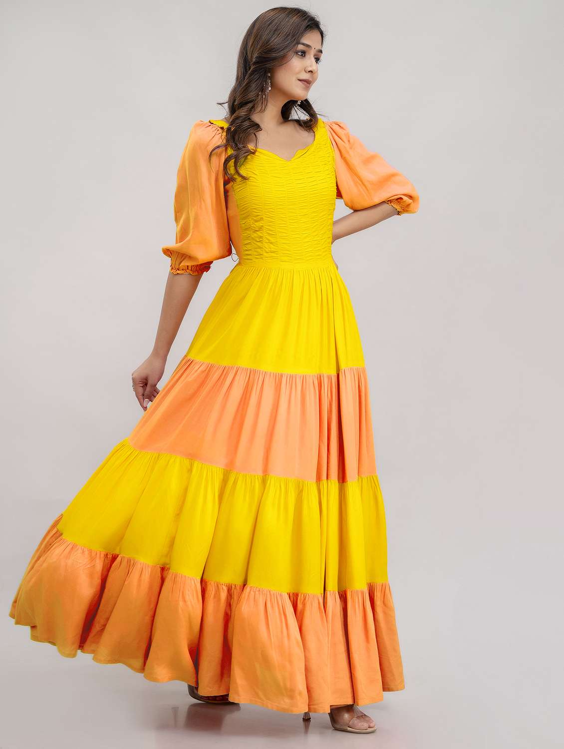 women color block puff sleeve tiered maxi dress - 22078440 - Standard Image - 3