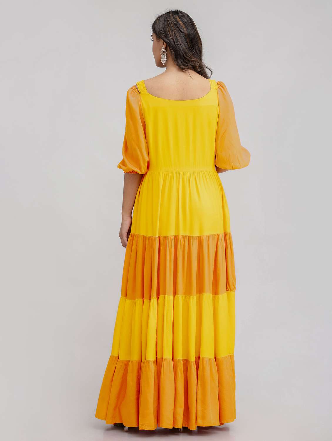 women color block puff sleeve tiered maxi dress - 22078440 - Standard Image - 5