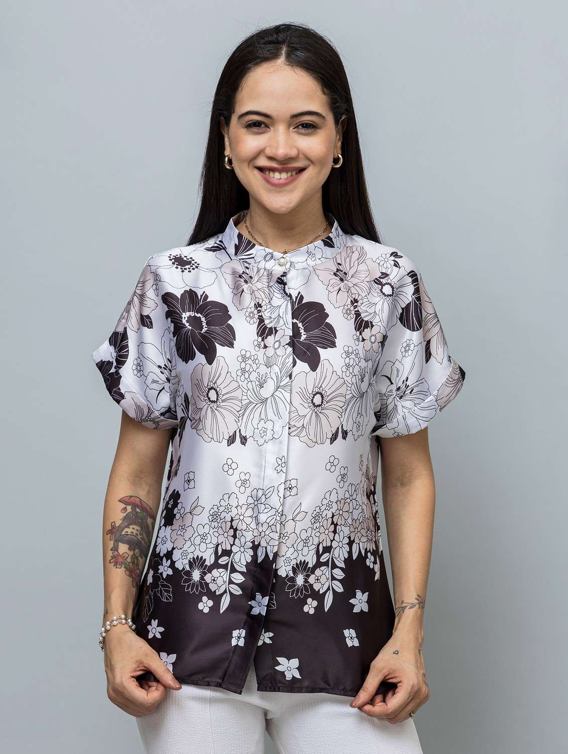 women printed mandarin neck short sleeve shirt