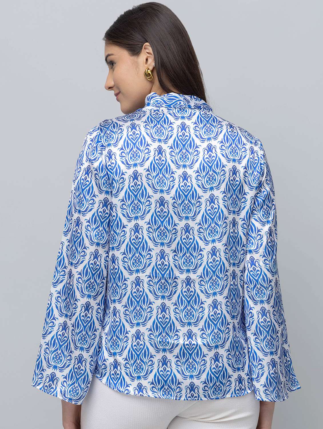 women printed bell sleeve tie up neck top - 22078519 - Standard Image - 3
