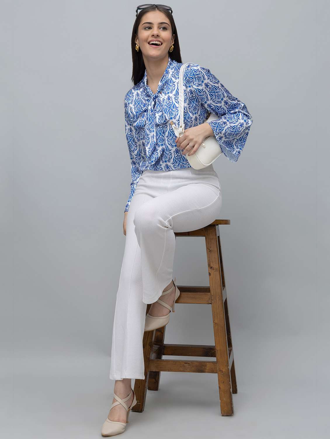 women printed bell sleeve tie up neck top - 22078519 - Standard Image - 5