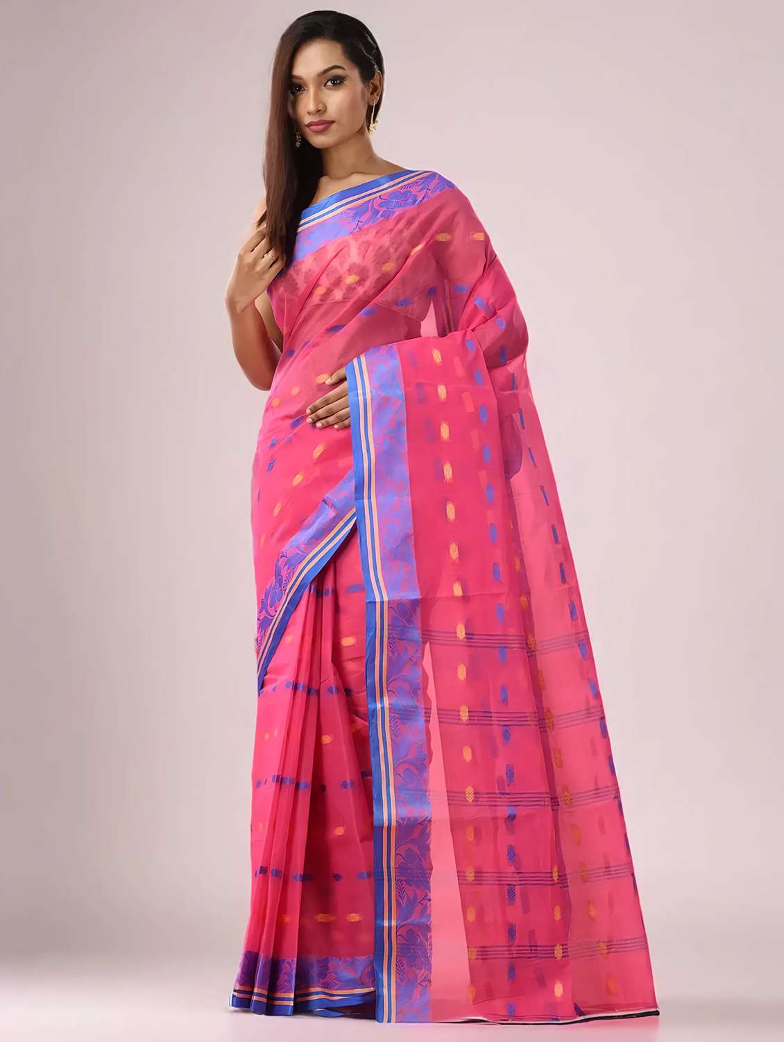 women self design tant saree
