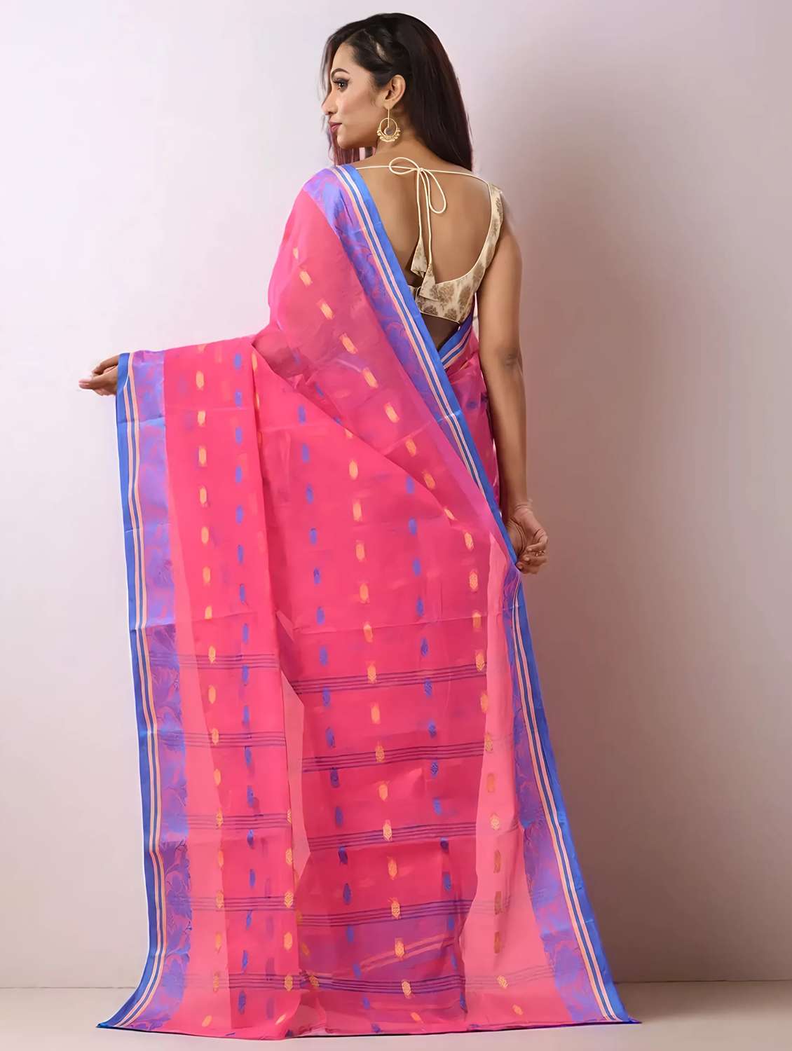 women self design tant saree - 22079272 -  Standard Image - 3