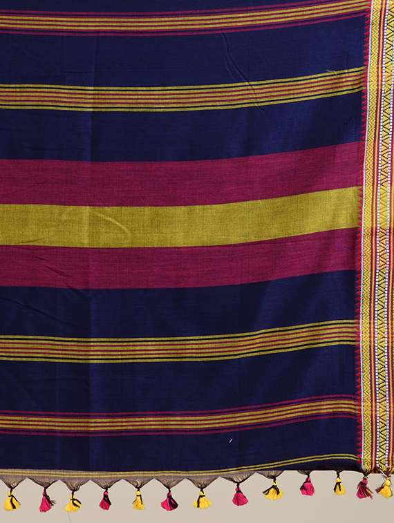 women self design handloom saree with blouse - 22079280 -  Standard Image - 5