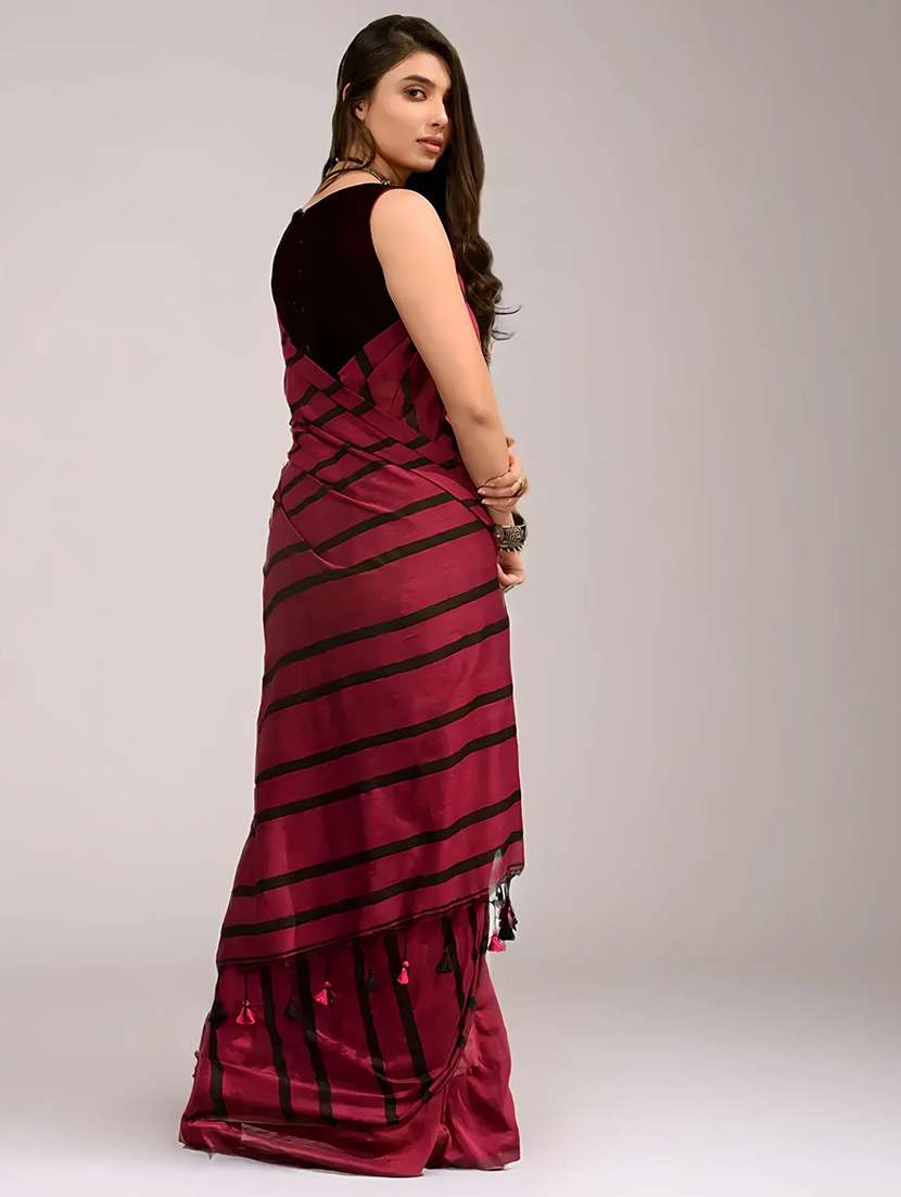 women magenta handloom saree with blouse - 22079287 -  Standard Image - 3