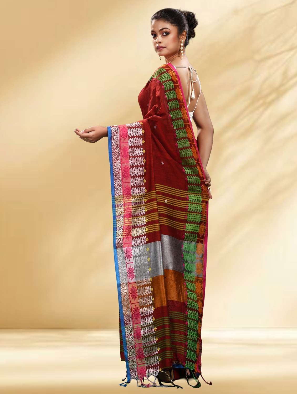 women self design handloom saree with blouse - 22079322 -  Standard Image - 3