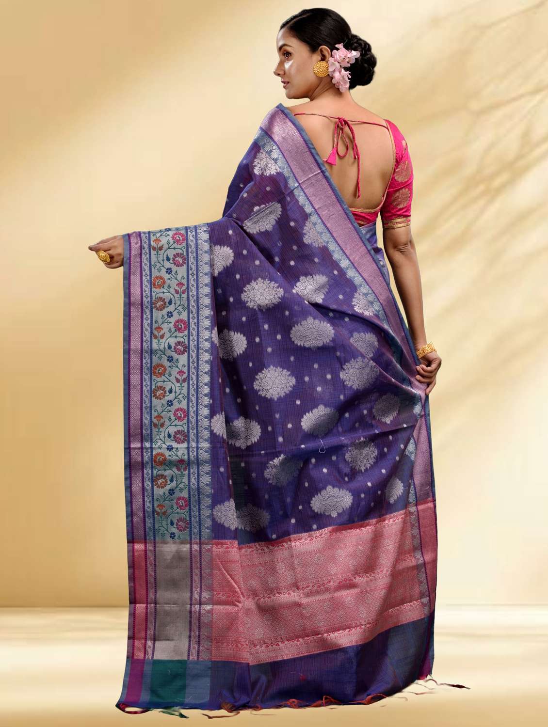 women self design handloom saree with blouse - 22079337 -  Standard Image - 3