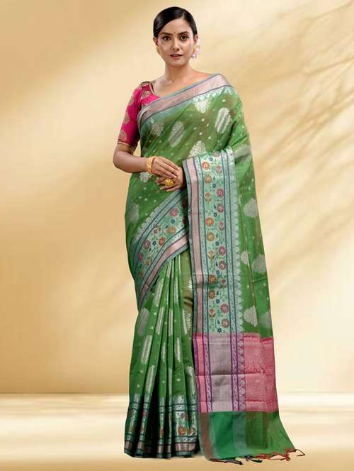 women self design handloom saree with blouse - 22079340 -  Standard Image - 0