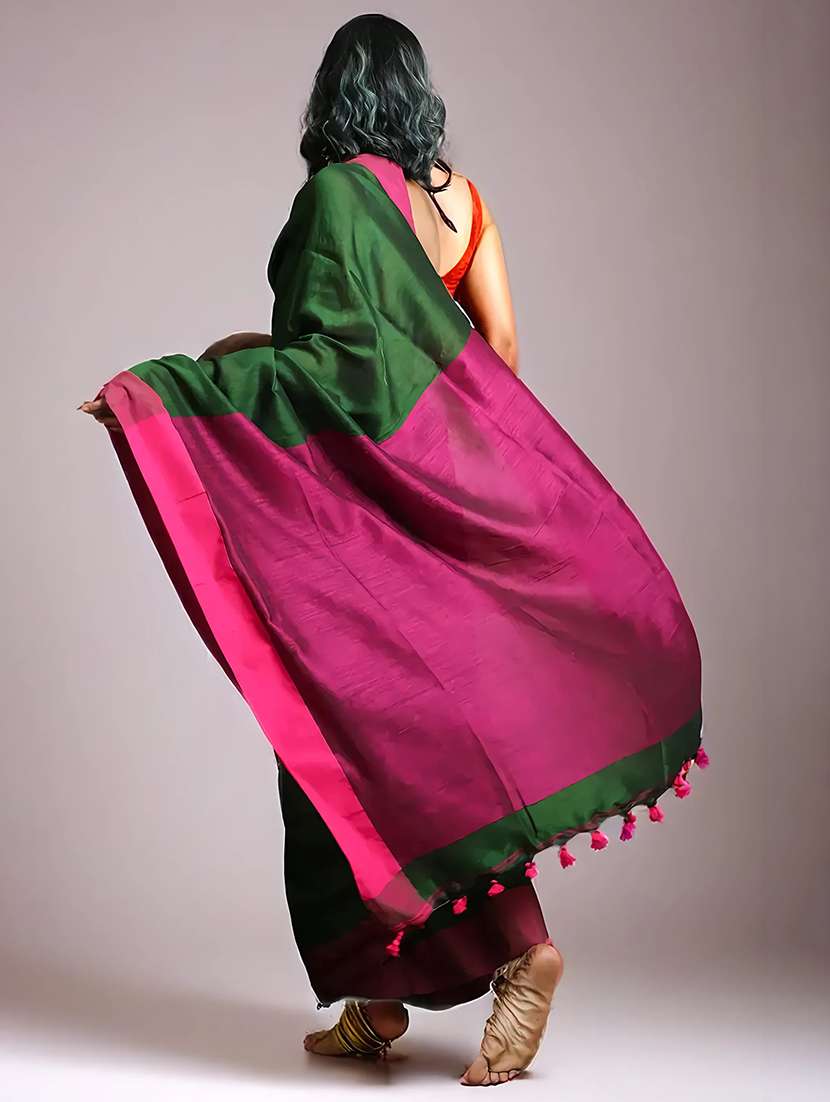 women solid with bordered handloom saree with blouse - 22079360 - Standard Image - 3