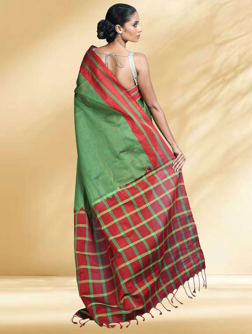 women checkered handloom saree - 22079369 - Standard Image - 3