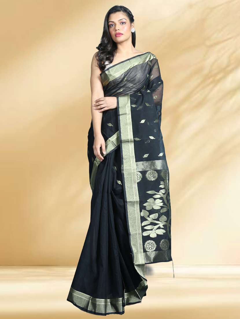 women self design jamdani saree