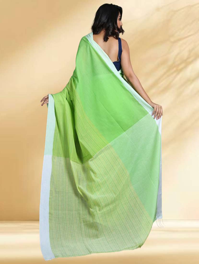 women striped handloom saree with blouse - 22079380 -  Standard Image - 3