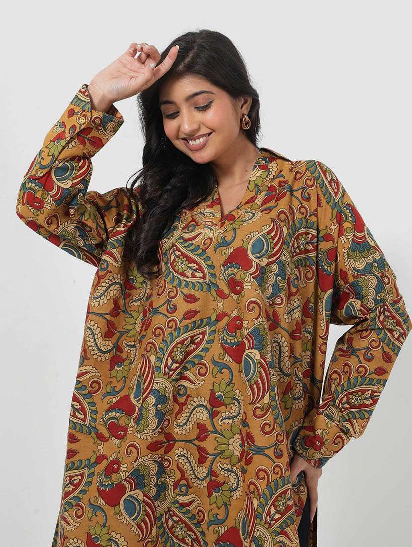 women printed long sleeve collared realxed fit tunic - 22079411 - Standard Image - 3