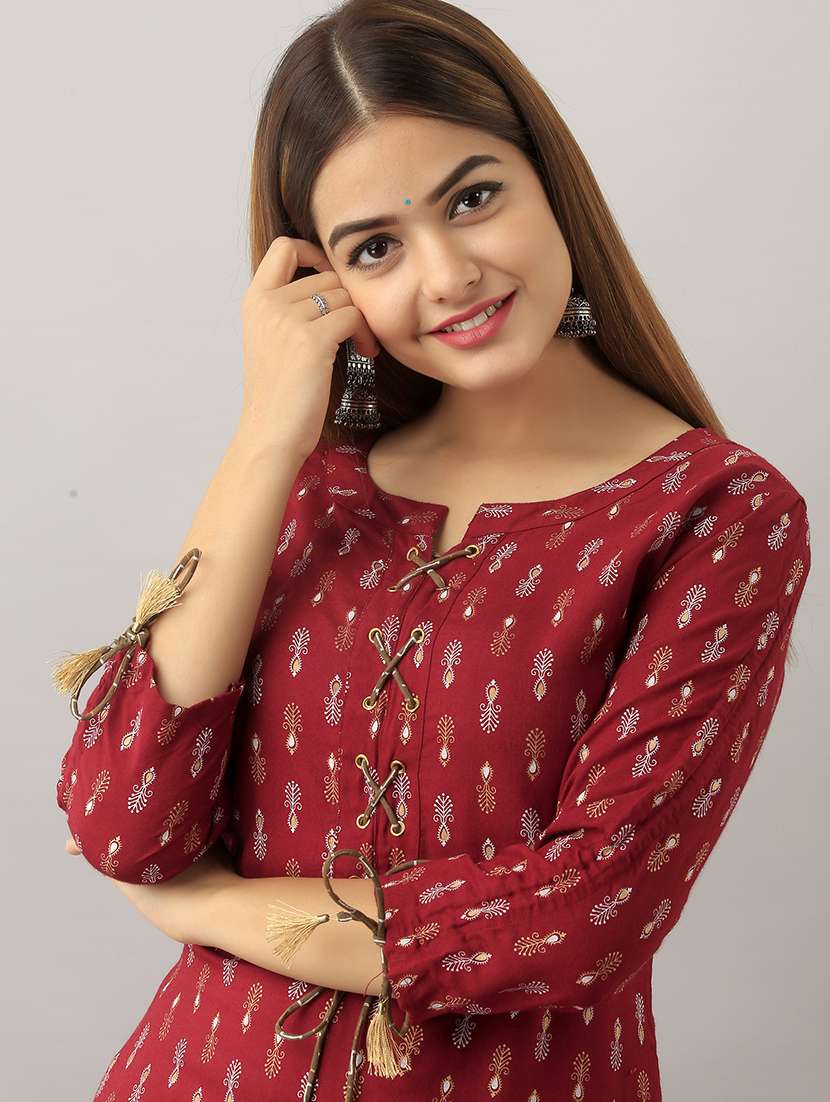 women printed three quarter sleeve straight kurta - 22079765 - Standard Image - 3