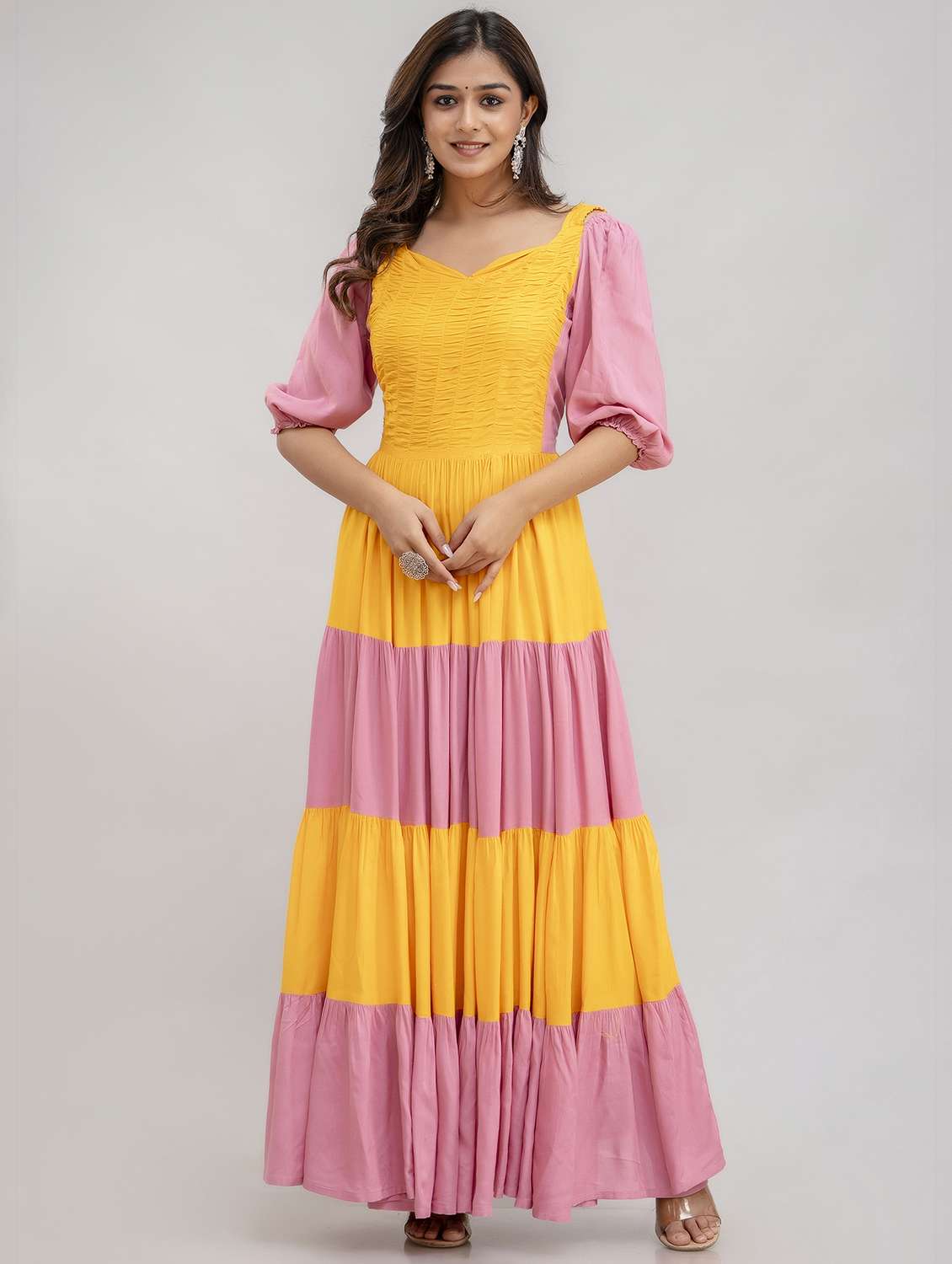 women color block puff sleeve tiered maxi dress - 22079793 - Zoom Image - 0