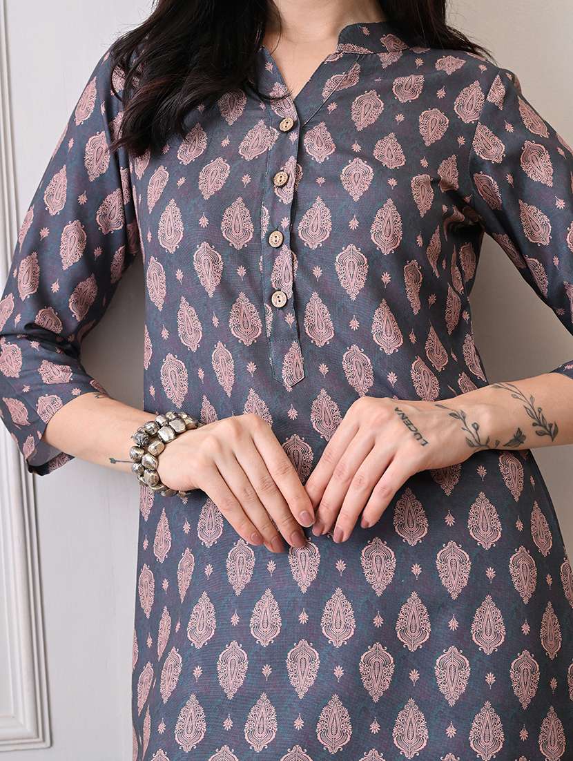women printed three quarter sleeve straight kurti - 22079857 - Standard Image - 5