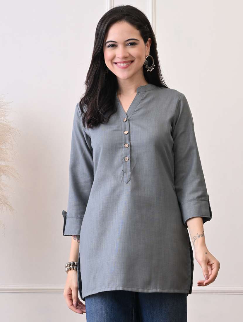 women solid three quarter sleeve straight kurti - 22079864 -  Zoom Image - 0
