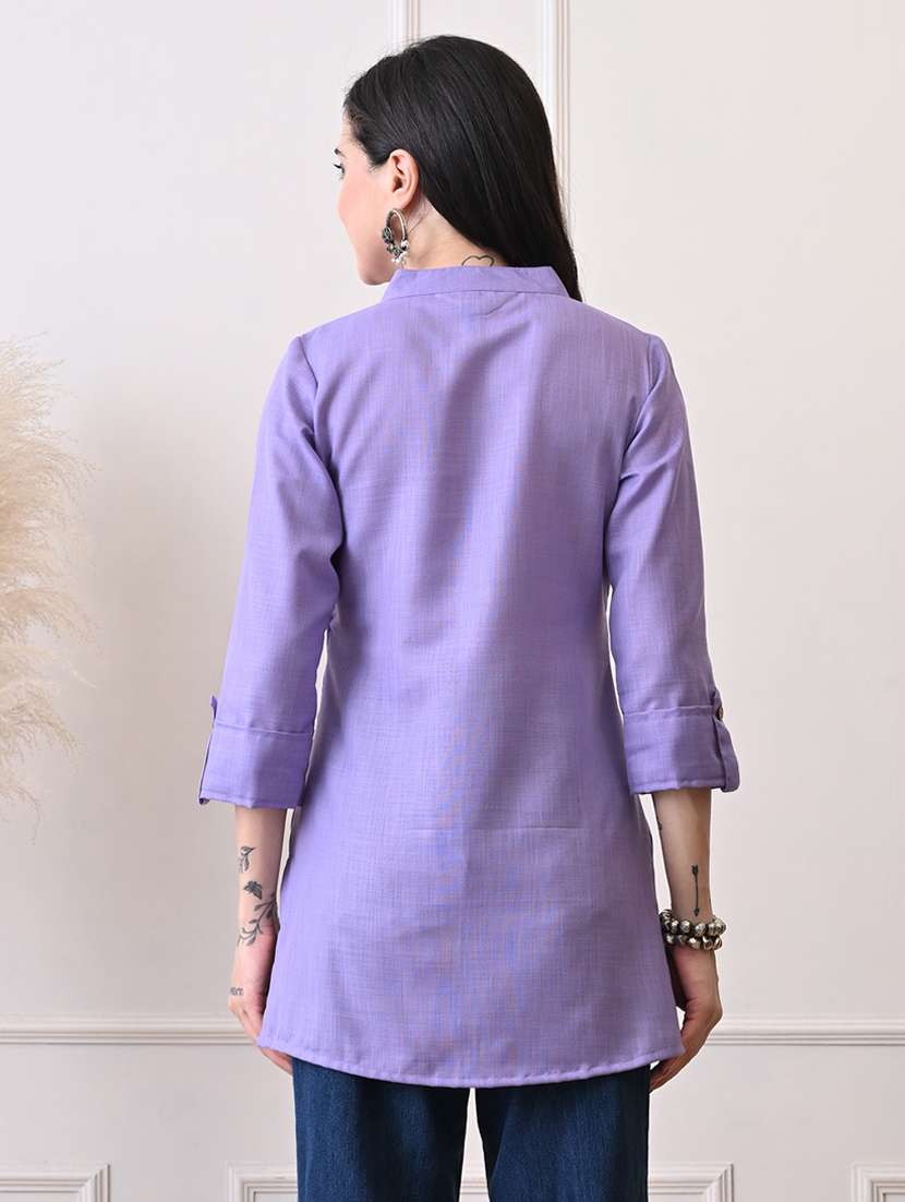 women solid three quarter sleeve straight kurti - 22079865 -  Standard Image - 3